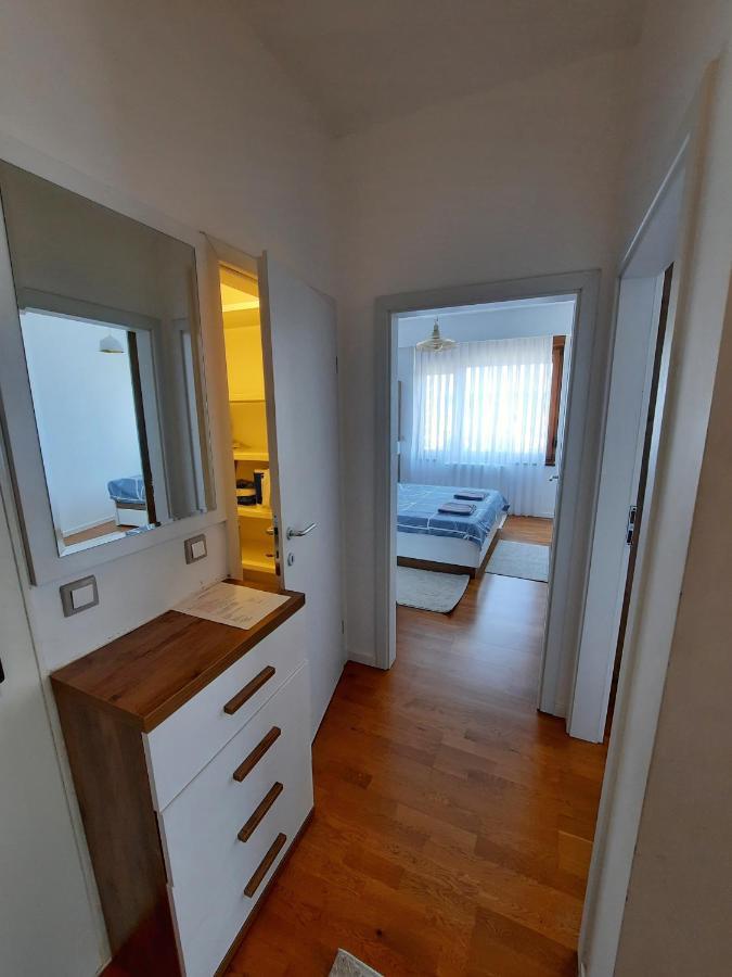 Luxury Sky View Apartment Приштина Экстерьер фото