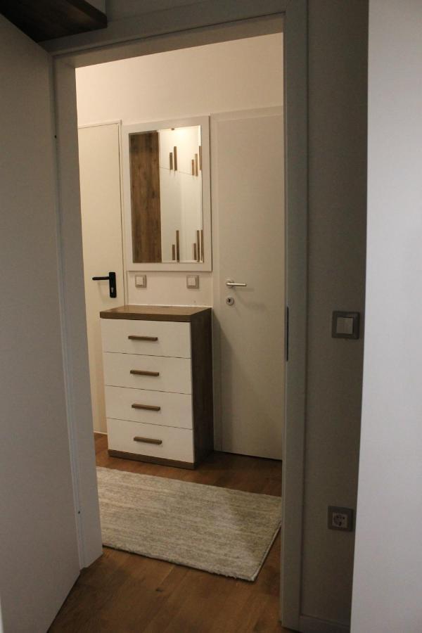 Luxury Sky View Apartment Приштина Экстерьер фото